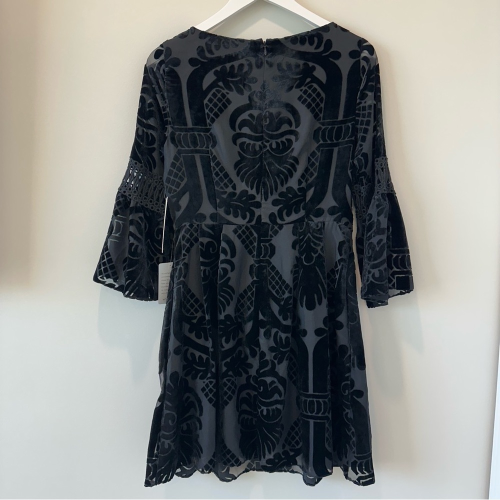 Eliza J black burnout velvet bell-sleeve fit flare cocktail dress Mini Formal - Picture 7 of 12